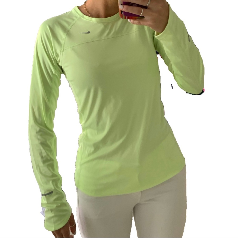 Nike Long Sleeve bright green Workout Top with Reflectors *NEVER WORN*